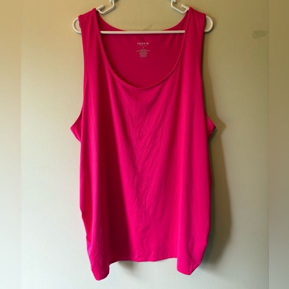 torrid Tops - Torrid Active Hot Pink Women's Tank Top w/ Ruched Sides, Size 4X